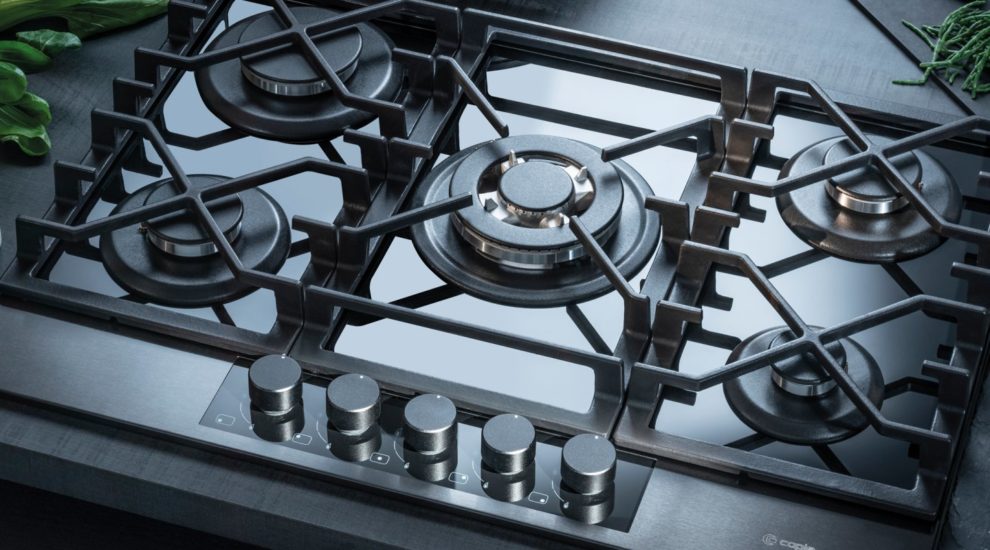 700mm Gunmetal Front Panel and Black Glass Gas Hob