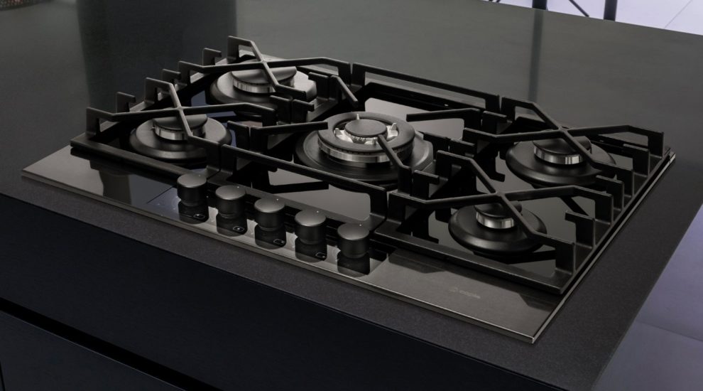 700mm Gunmetal Front Panel and Black Glass Gas Hob