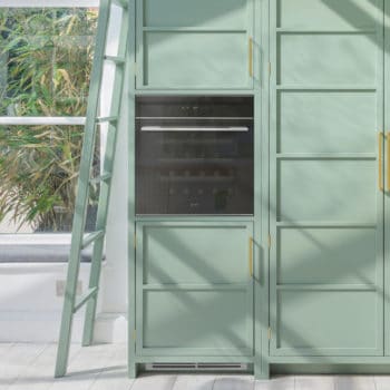 Single Zone Built-in Wine Cooler Black Glass