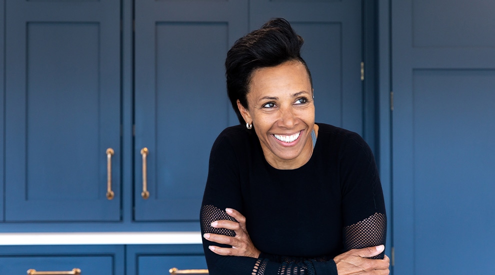 Kelly Holmes Kitchen Make-over Ovens and Wine Cabinet