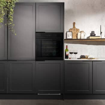 In-Column Single Zone Wine Cooler Black Steel