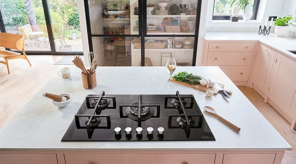 The benefits of stainless steel gas on glass hobs Caple