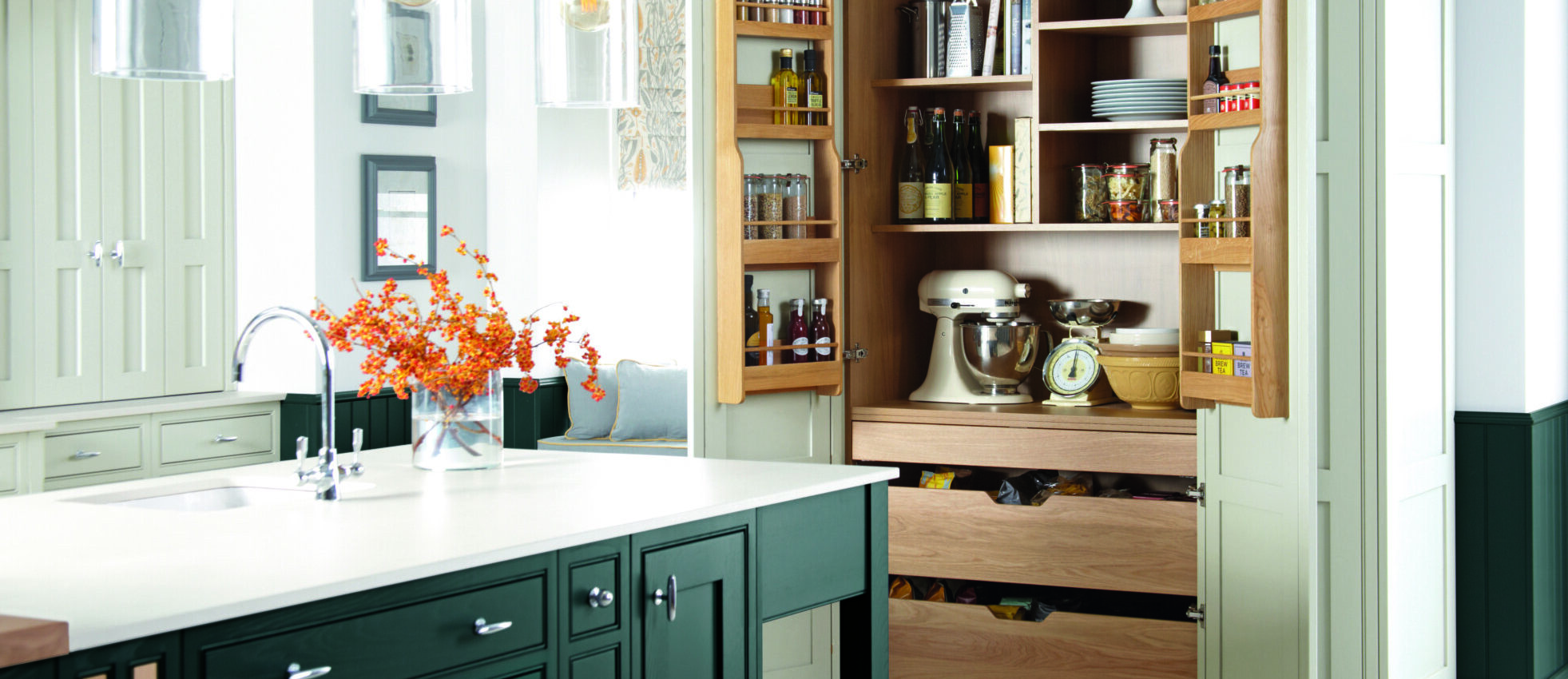 Shaker-Style In-Frame Kitchen with Beaded Frame in Riptide and Bone