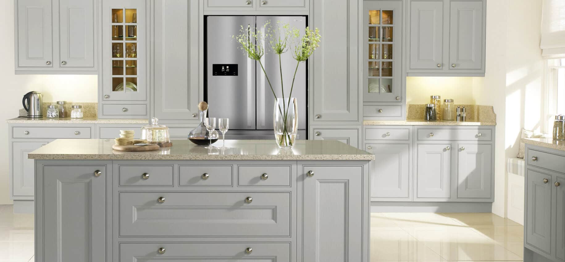 Shaker-Style In-Frame Kitchen with Beaded Panels in Cotton