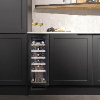 Undercounter Single Zone Wine Cooler Black