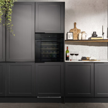 In-Column Single Zone Wine Cooler Black Glass
